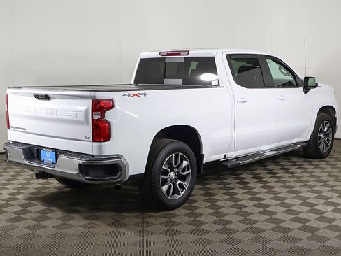 Used 2023 Chevrolet Silverado 1500 LT AWD/4WD image 10