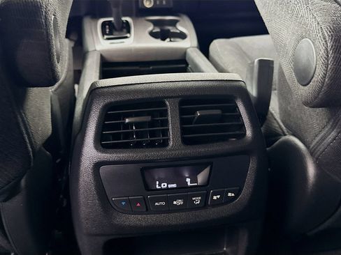 Used 2017 Honda Pilot EX image 28
