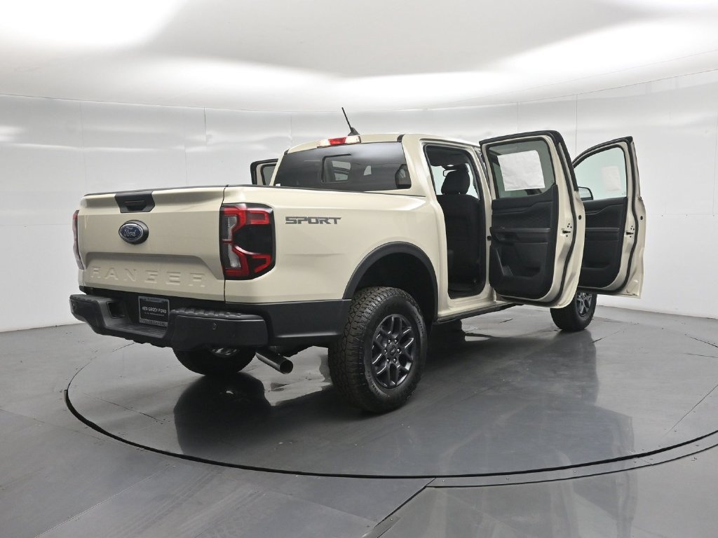 New 2026 Ford Ranger XLT w/ Trailer Tow Package AWD/4WD image 4