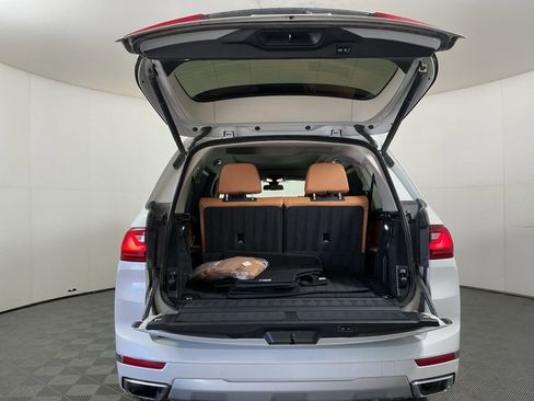 Certified 2022 BMW X7 xDrive40i w/ Executive Package image 30