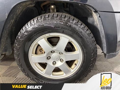 Used 2008 Jeep Grand Cherokee Laredo AWD/4WD image 22