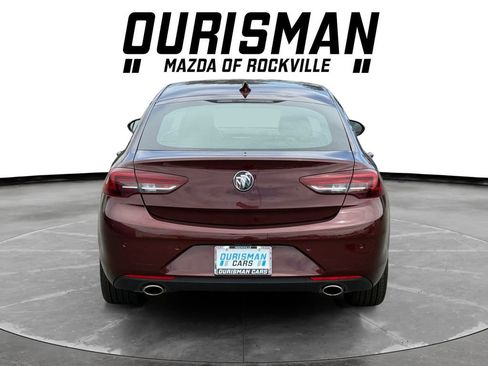 Used 2019 Buick Regal Preferred w/ Sights and Sounds Package FWD image 5