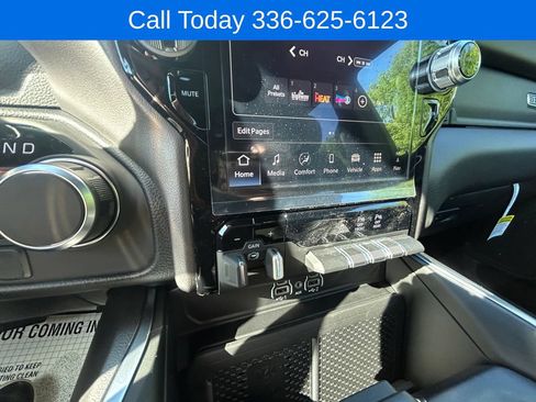 New 2026 RAM 1500 Big Horn AWD/4WD image 27