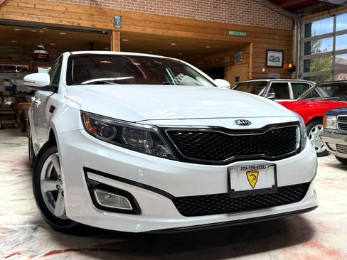 Used 2015 Kia Optima LX FWD image 3