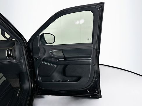 Used 2025 Ford Expedition Tremor image 35