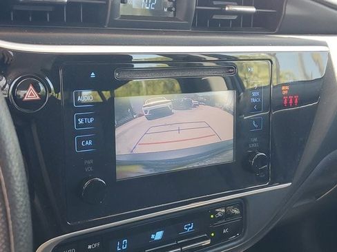 Used 2019 Toyota Corolla LE FWD image 26