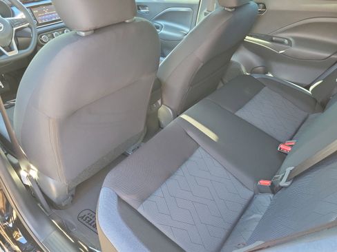 Used 2025 Nissan Versa SV w/ Trunk Package FWD image 9