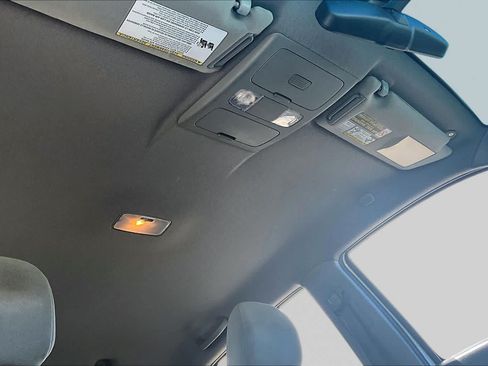 Used 2010 Toyota Tacoma PreRunner RWD image 13