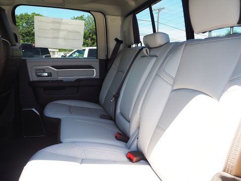 New 2025 RAM 3500 Laramie image 12