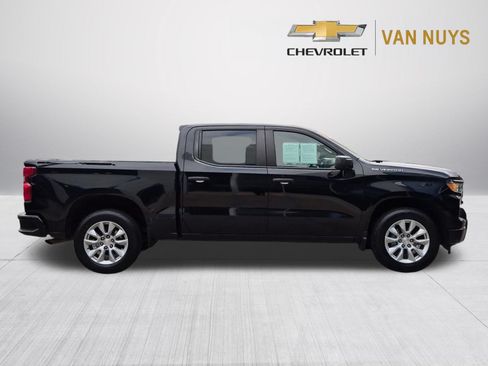 Used 2024 Chevrolet Silverado 1500 Custom RWD image 4