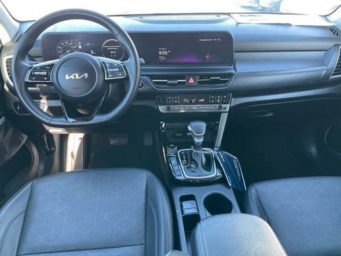 Used 2024 Kia Seltos SX image 11