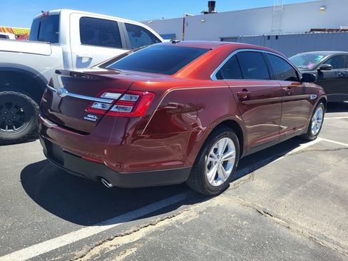 Used 2016 Ford Taurus SEL FWD image 8