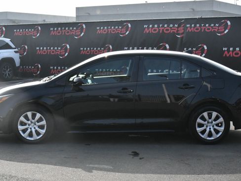 Used 2024 Toyota Corolla LE image 4