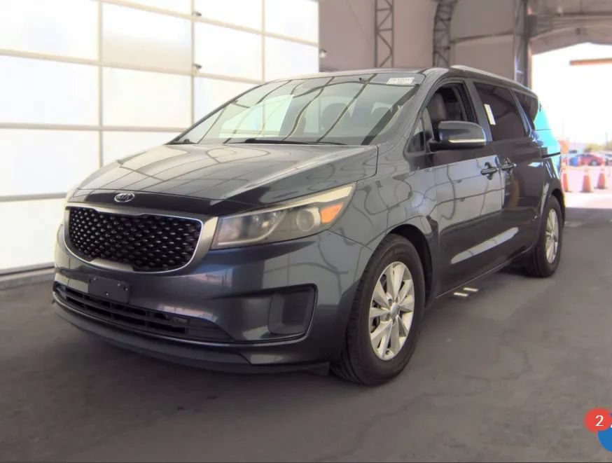 Used 2015 Kia Sedona LX FWD image 1