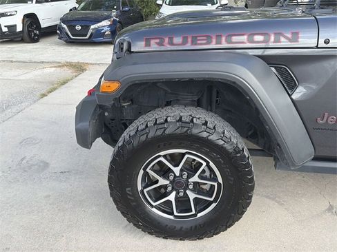 Used 2024 Jeep Wrangler Unlimited Rubicon w/ Convenience Group image 32
