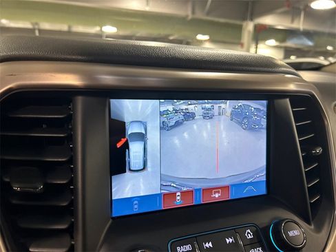 Used 2019 GMC Acadia Denali w/ Technology Package image 17