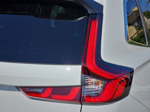 Certified 2023 Honda CR-V EX-L image 34