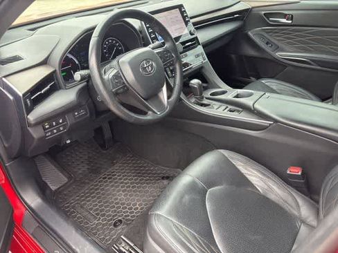 Used 2022 Toyota Avalon Limited w/ Advanced Safety Package image 9