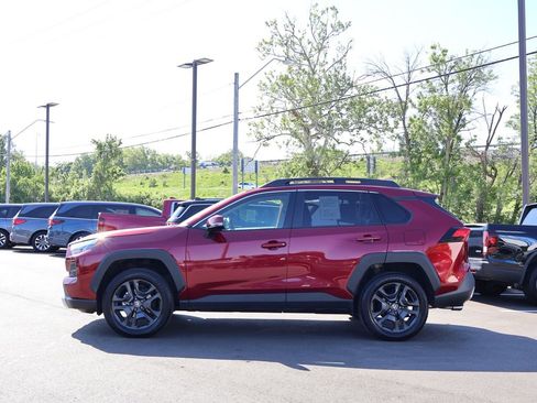 Used 2024 Toyota RAV4 Adventure AWD/4WD image 4