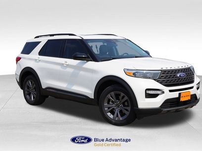 Certified 2024 Ford Explorer XLT w/ Equipment Group 202A