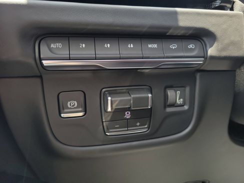 New 2026 Cadillac Escalade Platinum Sport AWD/4WD image 29