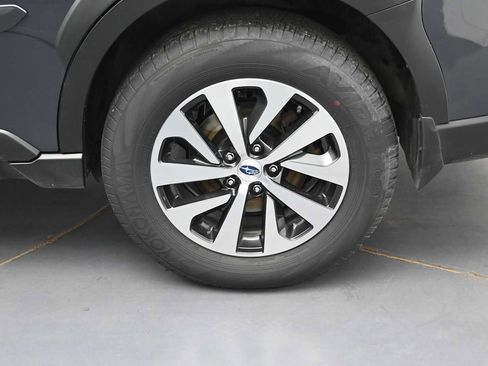 Used 2024 Subaru Outback AWD/4WD image 5