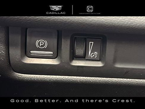 Used 2024 Cadillac XT4 Premium Luxury image 24