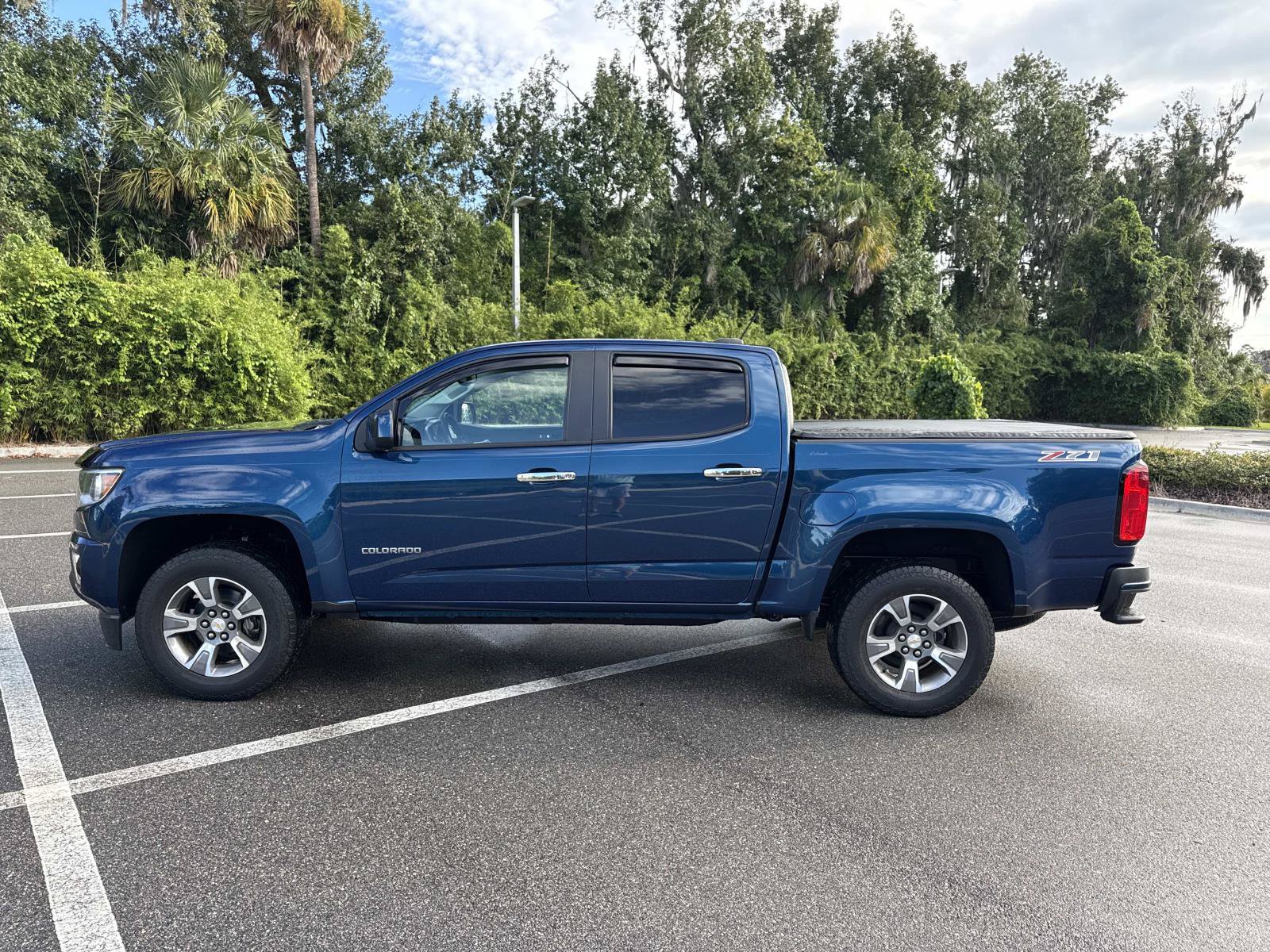 Used 2019 Chevrolet Colorado Z71 AWD/4WD image 6