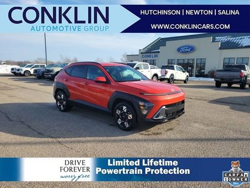 Used 2024 Hyundai Kona SEL image 1