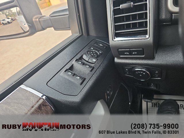 Used 2018 Ford F250 Lariat w/ Lariat Ultimate Package AWD/4WD image 21