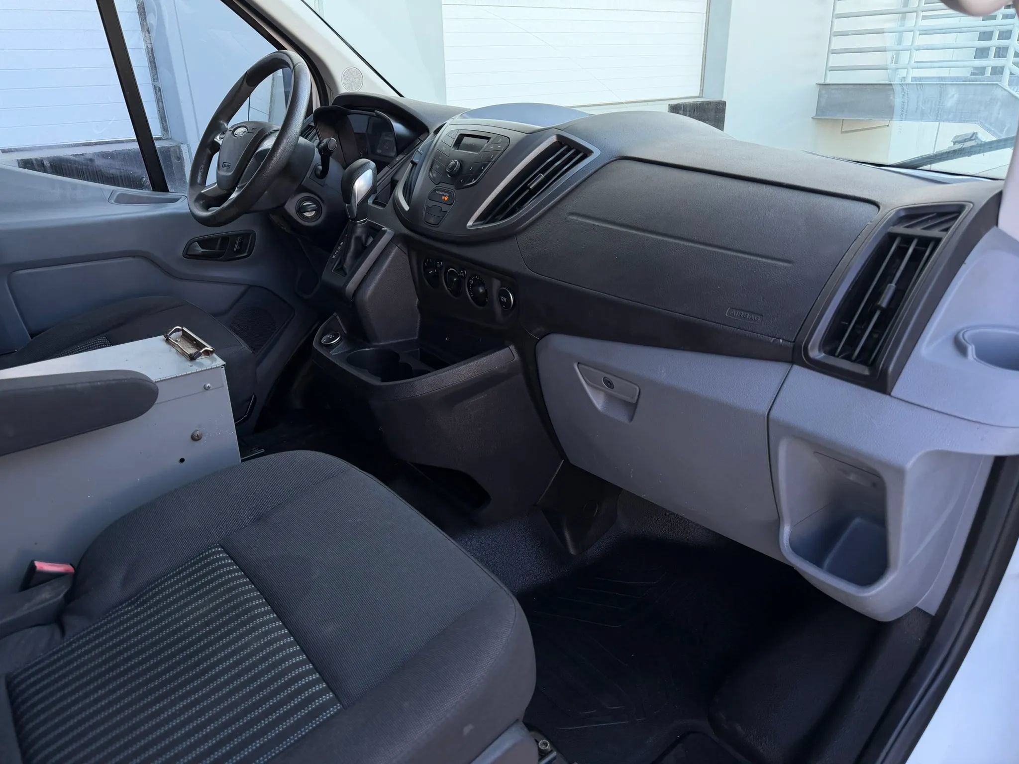Used 2019 Ford Transit 150 130 Low Roof RWD image 15