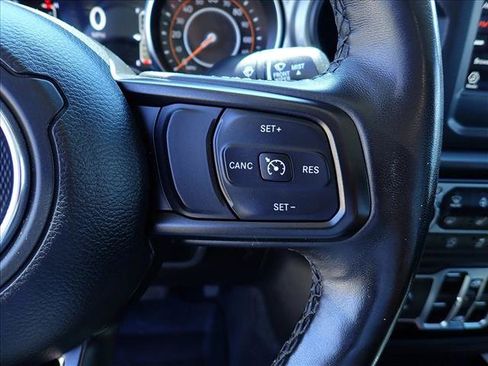 Used 2021 Jeep Gladiator Sport AWD/4WD image 15