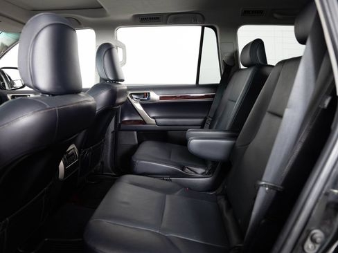 Used 2018 Lexus GX 460 Premium AWD/4WD image 19