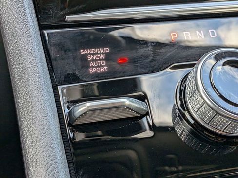 New 2026 Jeep Grand Cherokee Limited AWD/4WD image 23