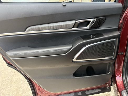 Used 2023 Kia Telluride SX FWD image 24