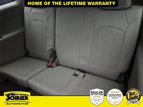 Used 2014 Buick Enclave Premium image 33