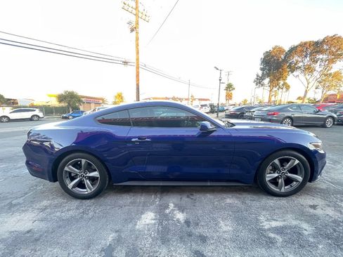 Used 2015 Ford Mustang Coupe image 4