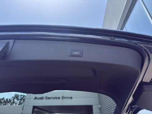 Used 2015 Audi Q5 2.0T Premium Plus AWD/4WD image 10