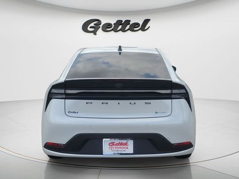 New 2026 Toyota Prius Plug-In Hybrid image 6