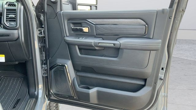 New 2027 RAM 2500 Limited AWD/4WD image 23