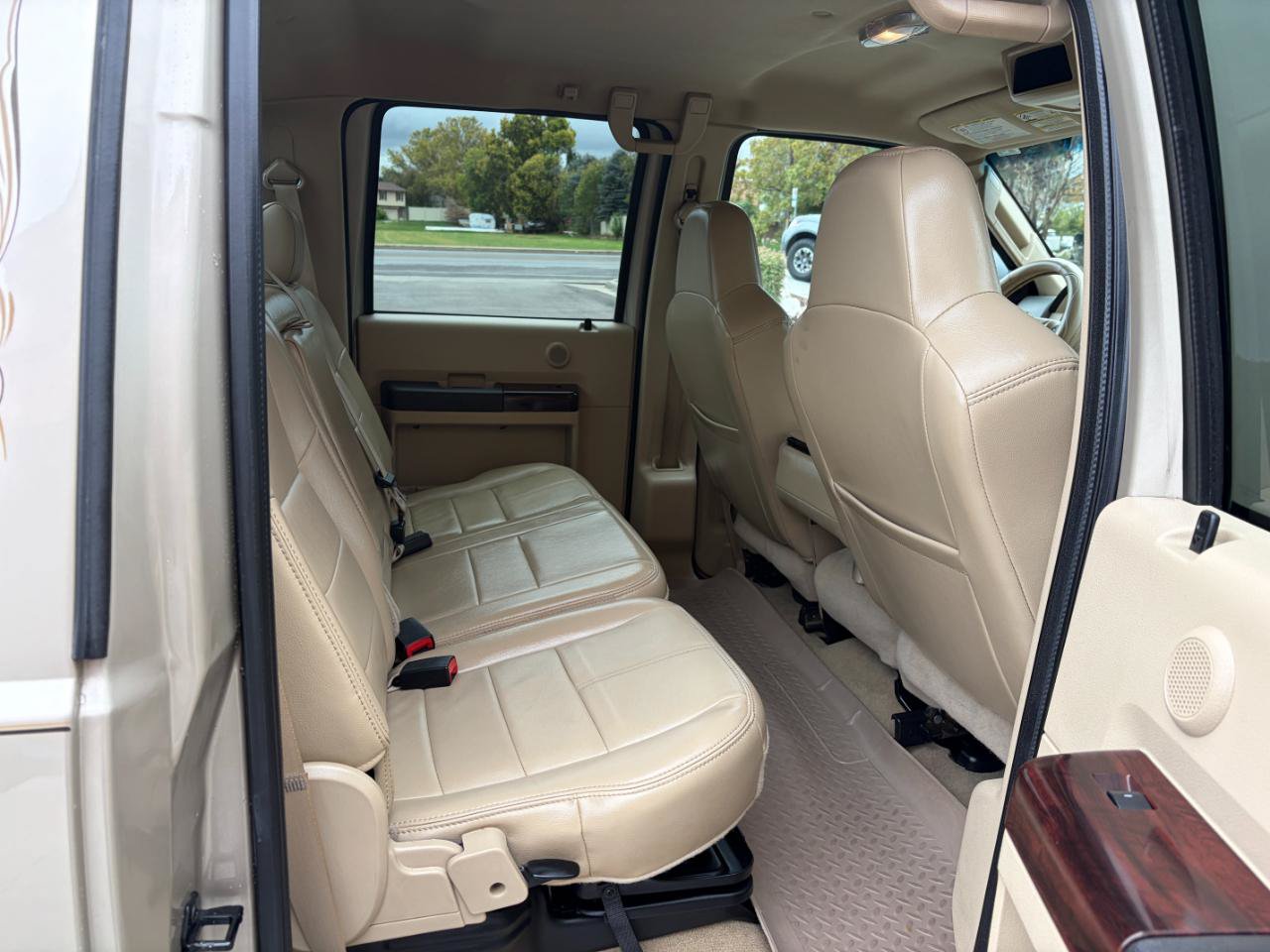 Used 2008 Ford F350 Lariat AWD/4WD image 6