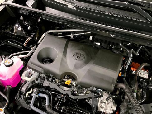 Used 2026 Toyota RAV4 XLE Premium AWD/4WD image 33