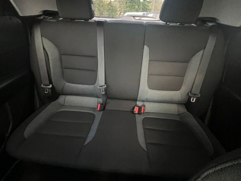 Used 2025 Chevrolet TrailBlazer LT image 39