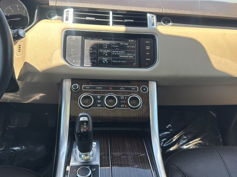 Used 2015 Land Rover Range Rover Sport HSE AWD/4WD image 15