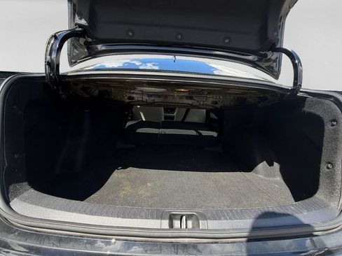 Used 2023 Toyota Corolla LE FWD image 29