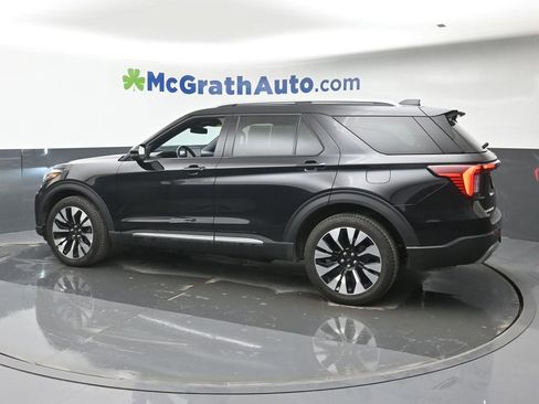 Used 2025 Ford Explorer Platinum w/ LUX Leather Package image 22