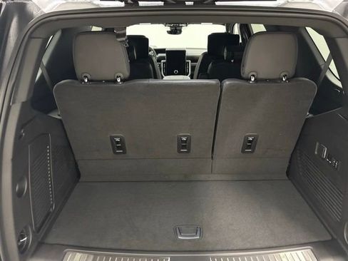 New 2026 GMC Yukon Denali AWD/4WD image 9