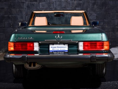 Used 1989 Mercedes-Benz 560 SL image 12