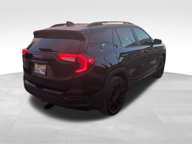 Used 2022 GMC Terrain SLE w/ Driver Convenience Package FWD image 3