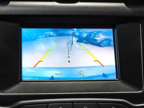 Used 2017 Ford Fusion SE FWD image 20